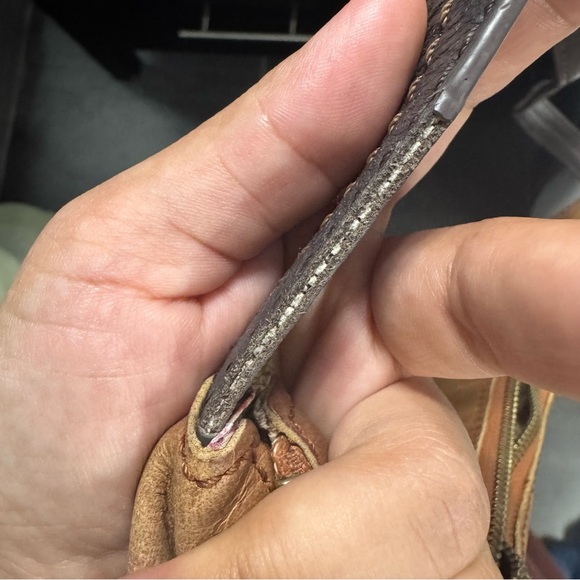 The Sak Kendra Leather Hobo Shoulder Bag - Picture 7 of 10